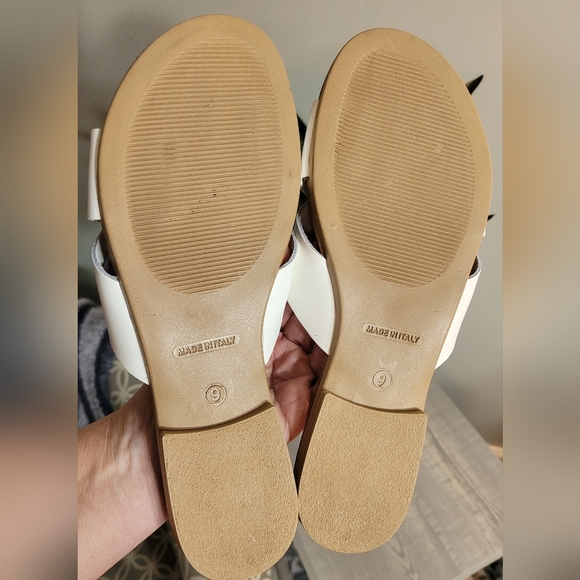 Mark Jenkins Allure Crossover Slides Sandals 9 White - Picture 3 of 3